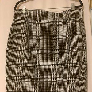 Chaps Women Sweater Black/White Plaid Skirt XL